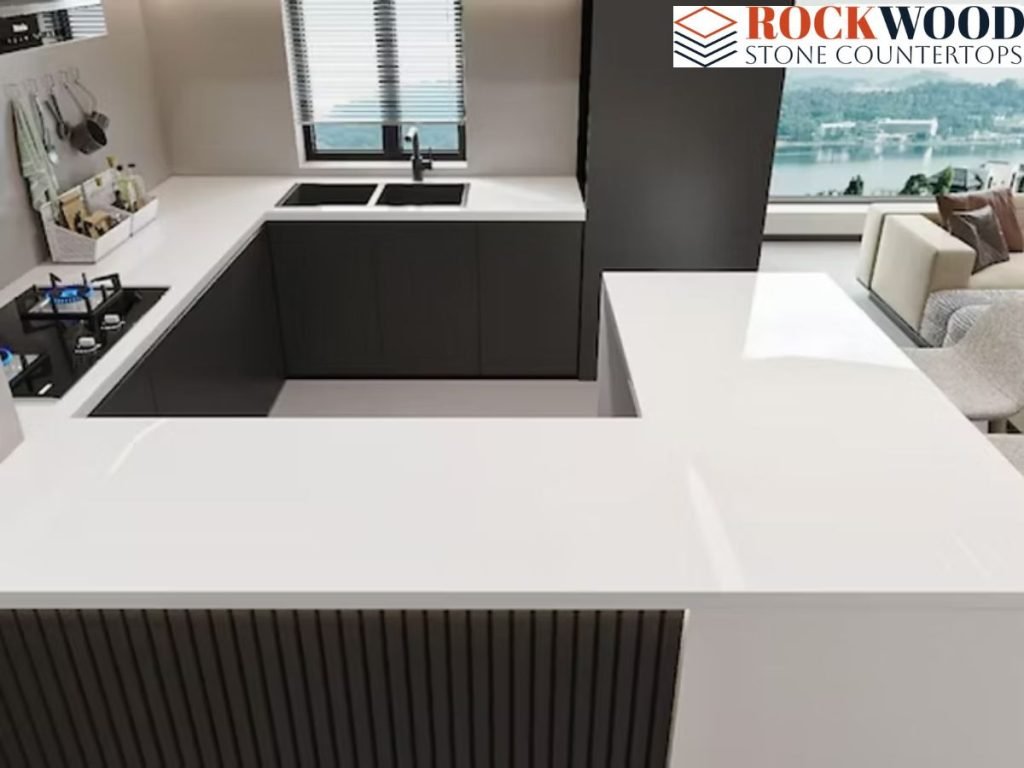 Granite vs Quartz Countertop: Which is Better for Busy Family Kitchens?